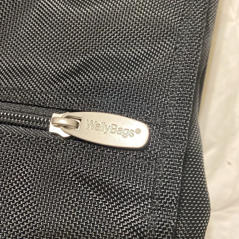 Wallybag Premium Garment framed Bag 45”